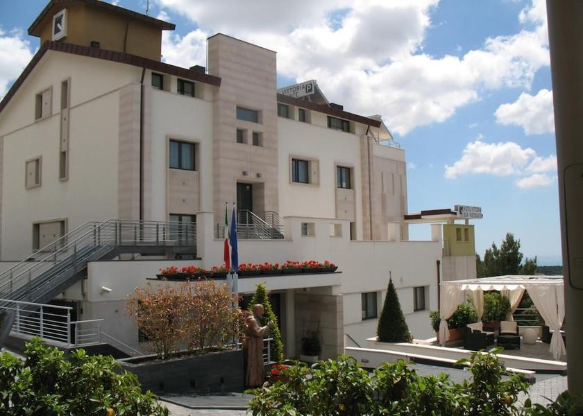 Puglia San Giovanni Rotondo Exterior