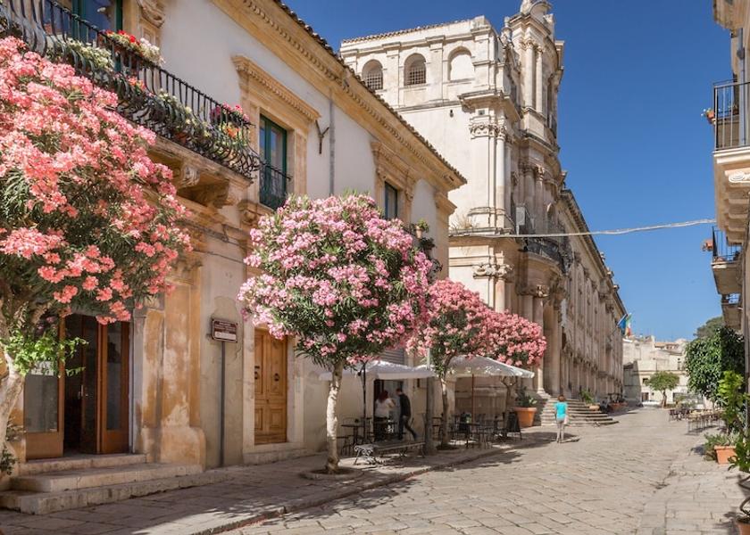 Sicily Scicli Front of property