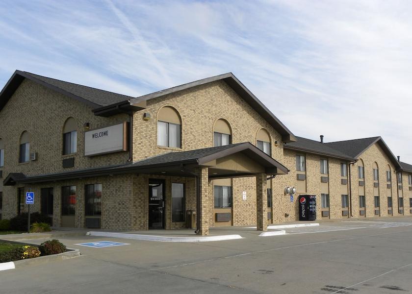 Nebraska Kearney Exterior Detail