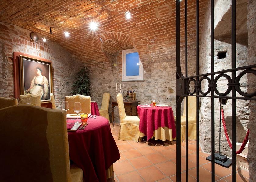 Piedmont Carru Breakfast area