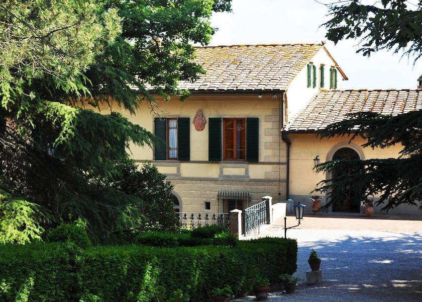 Tuscany Castellina in Chianti Property entrance