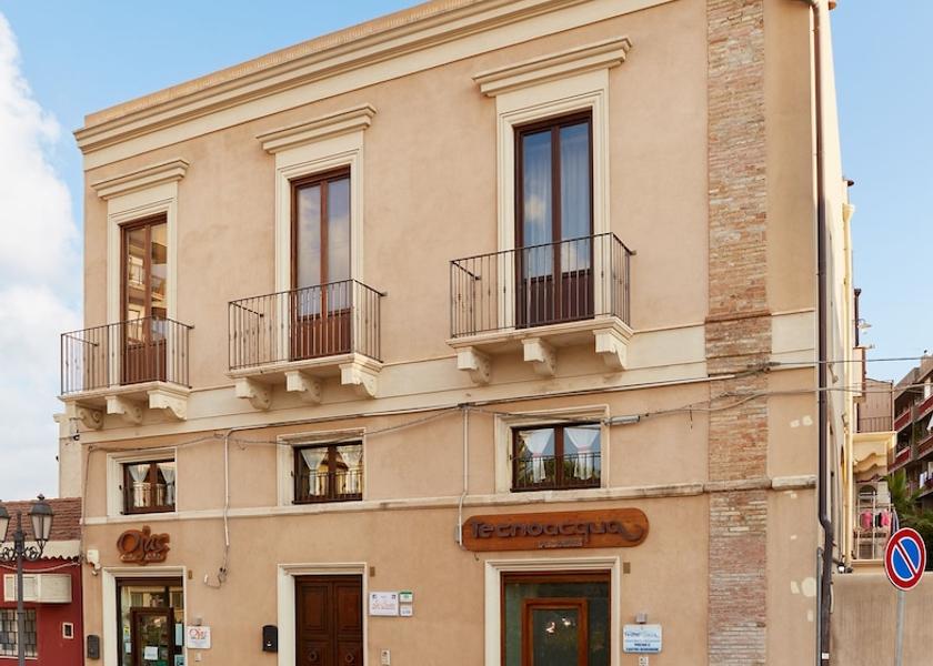 Sicily Milazzo Exterior Detail