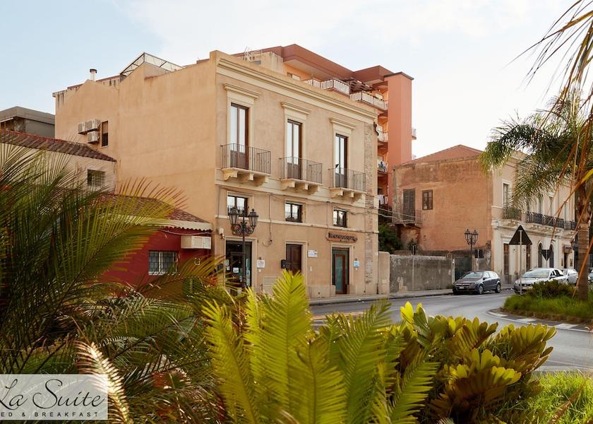 Sicily Milazzo Exterior Detail