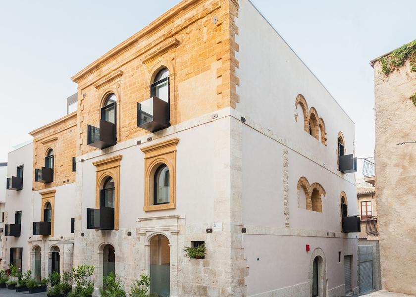 Sicily Favara Exterior Detail