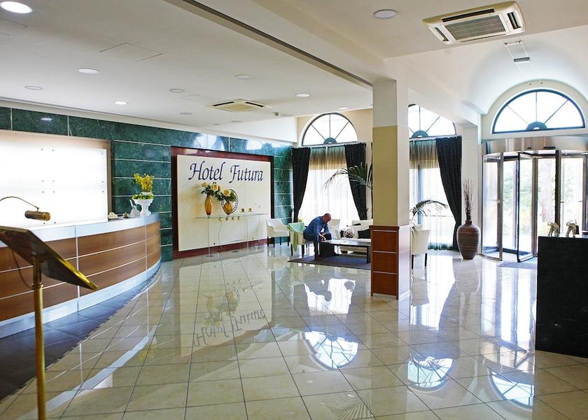Campania Casoria Reception