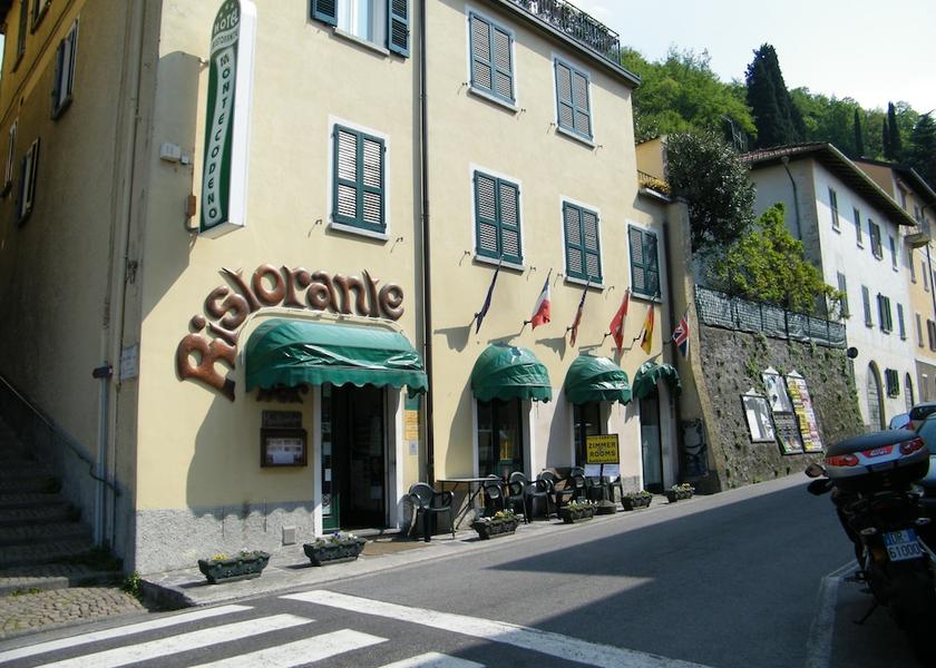 Lombardy Varenna Exterior Detail