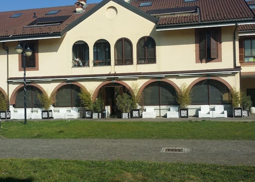 Lombardy Casarile Facade