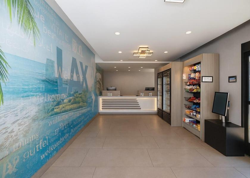California El Segundo Lobby