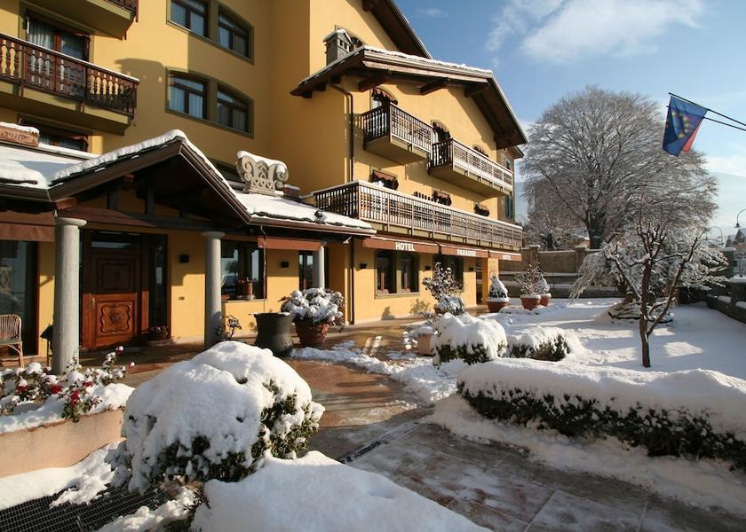 Valle d'Aosta Saint-Vincent Facade