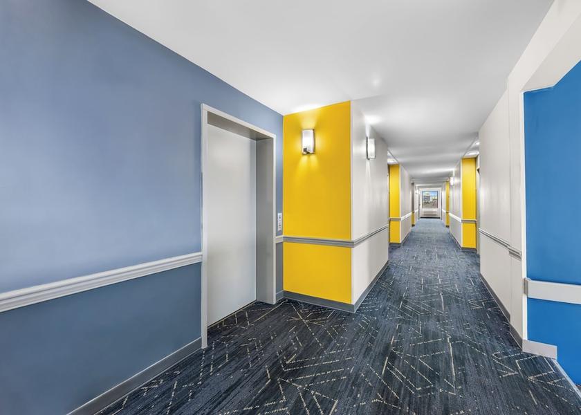 Kentucky London Hallway