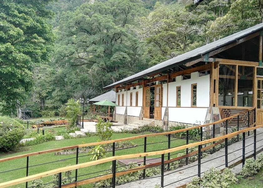 Chiriqui Volcan Outdoor Wedding Area