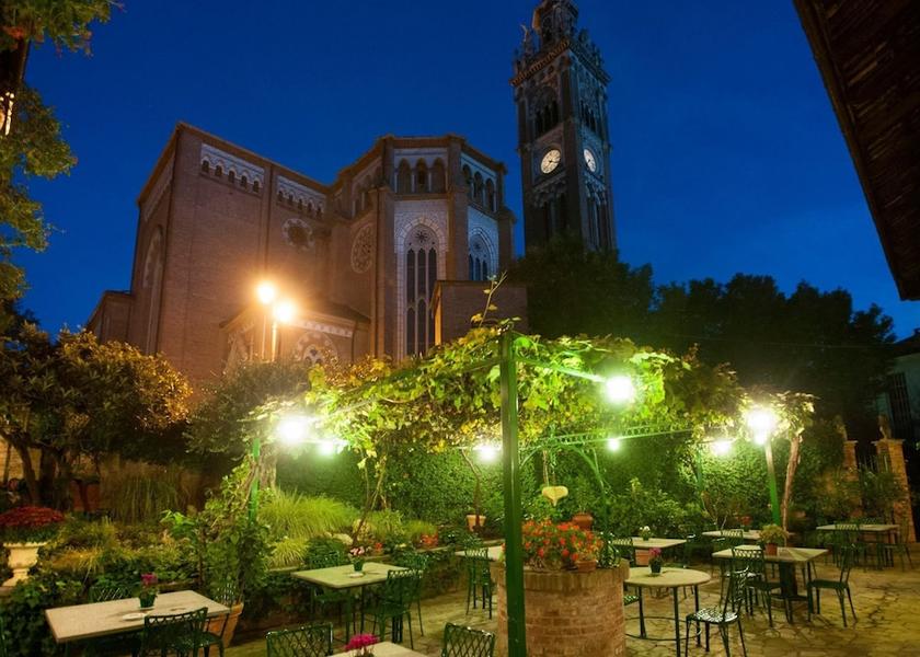 Piedmont Monforte d'Alba Exterior Detail