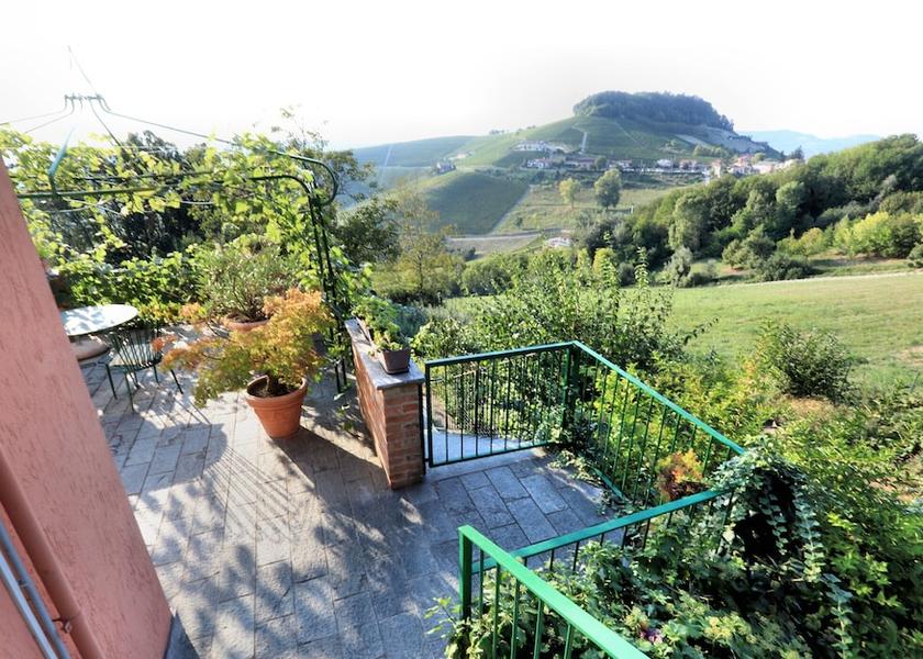 Piedmont Monforte d'Alba Exterior Detail