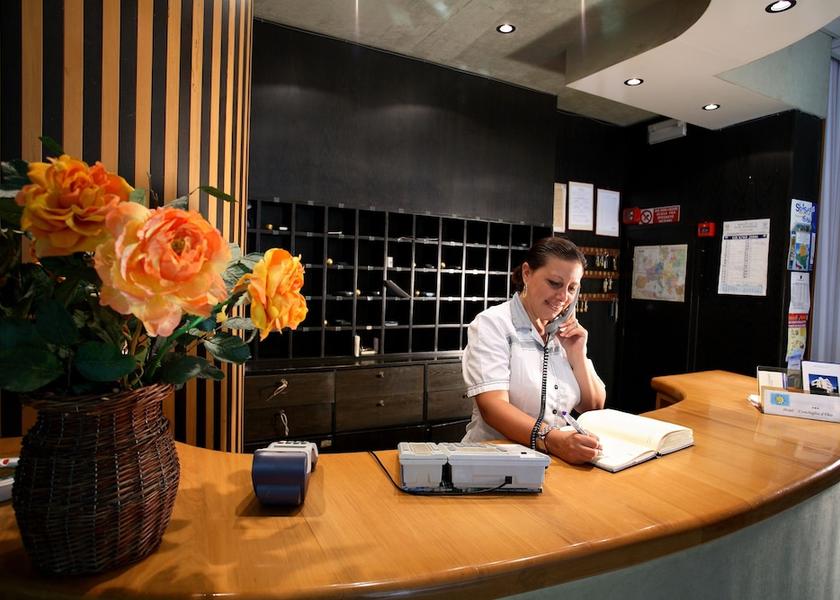 Sicily Palermo Reception