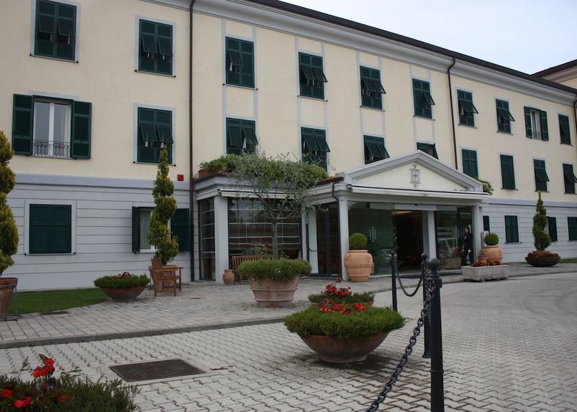 Liguria Sarzana Exterior Detail