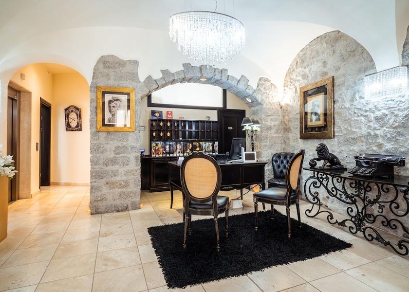Sardinia Olbia Lobby