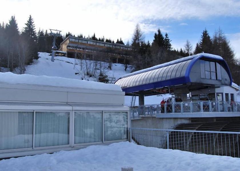 Trentino-Alto Adige Mezzana Skiing