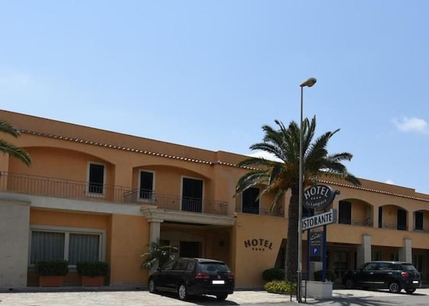 Calabria Gizzeria Front of property