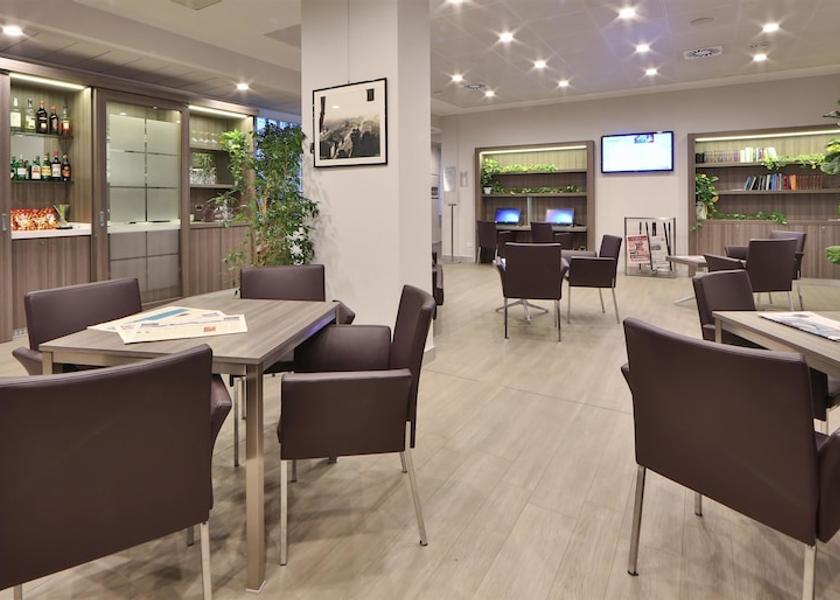 Lombardy Arcore Lobby