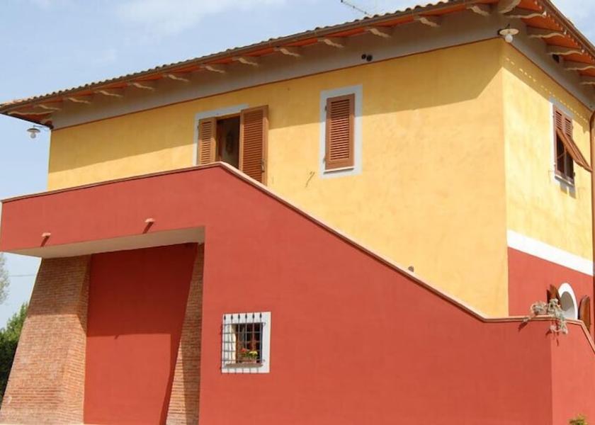 Tuscany Montopoli in Val d'Arno Exterior Detail