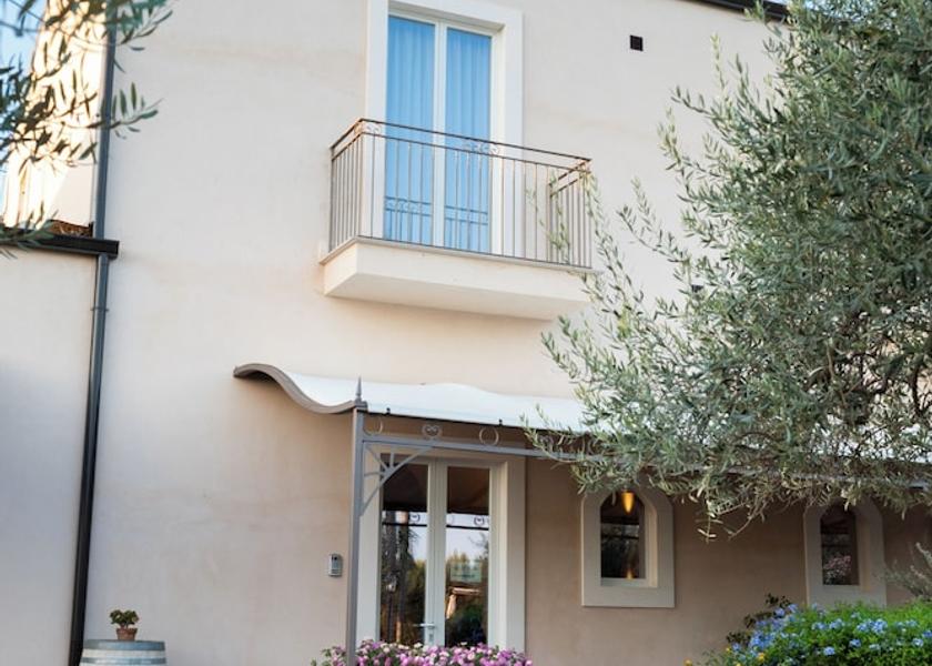 Sicily Carlentini Facade