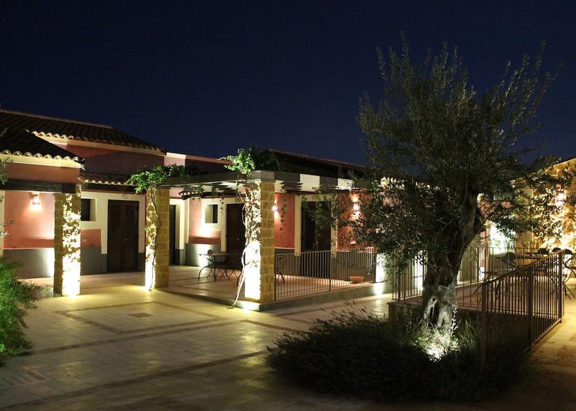 Sicily Carlentini Exterior Detail