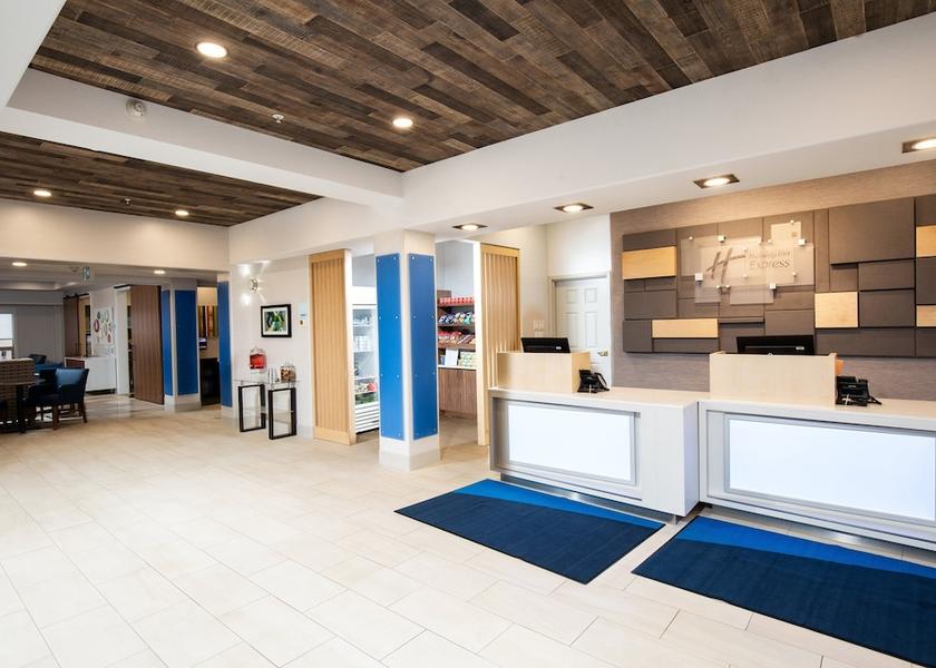 Alberta Grande Prairie Exterior Detail