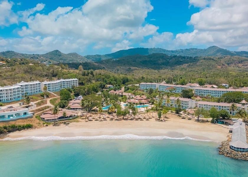  Gros Islet Exterior Detail