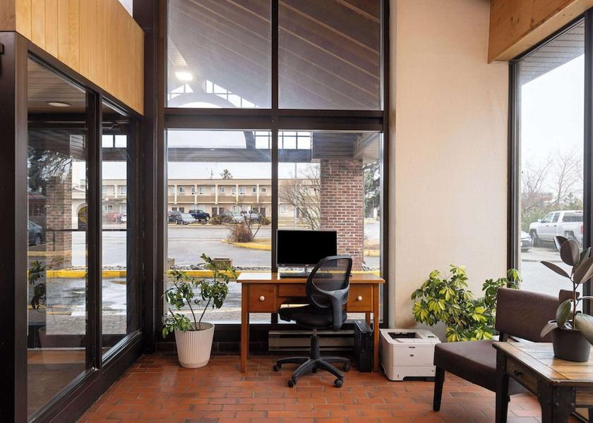 Ontario Thunder Bay Business Centre