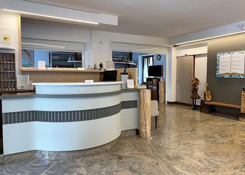 Lombardy Temu Reception