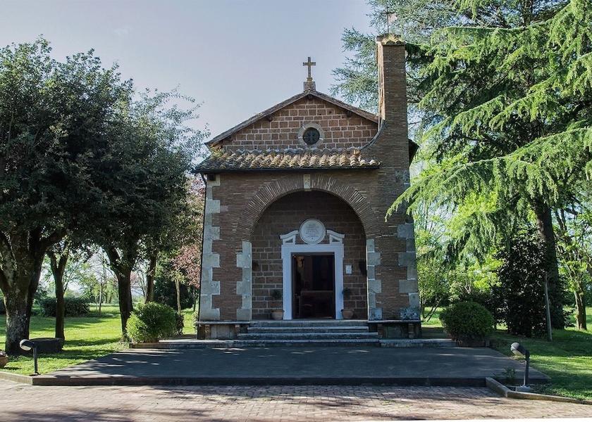 Lazio Sutri Outdoor Wedding Area