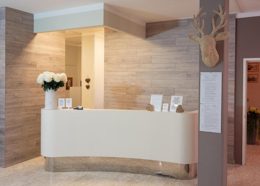 Friuli Venezia Giulia Arta Terme Lobby