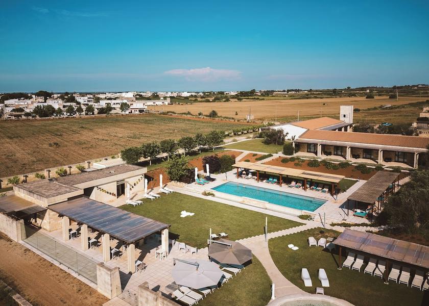 Puglia Caprarica di Lecce Pool