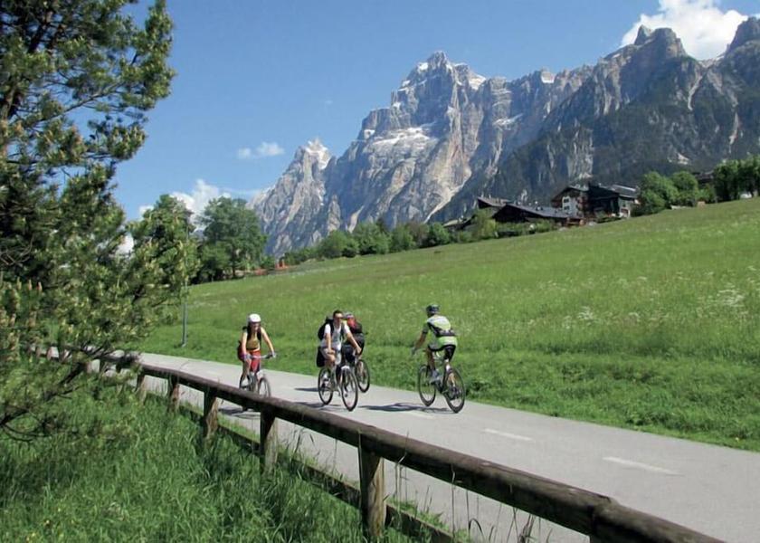 Veneto Cortina d'Ampezzo Bicycling