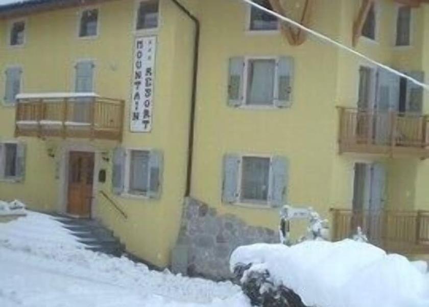 Trentino-Alto Adige Commezzadura Exterior Detail