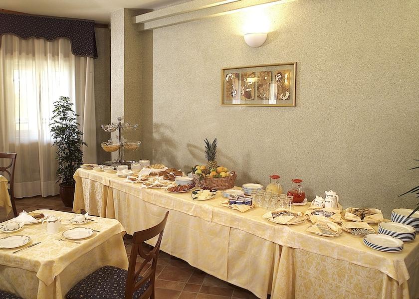 Piedmont Sangano Breakfast area