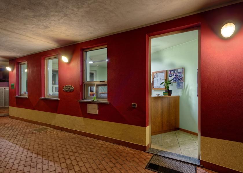 Lombardy Ripalta Guerina Interior Entrance