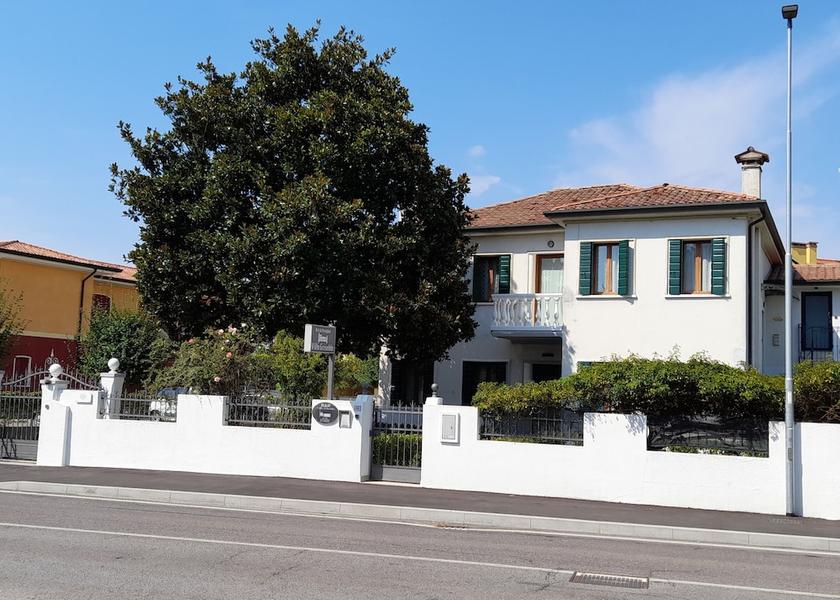 Veneto Quinto di Treviso Facade