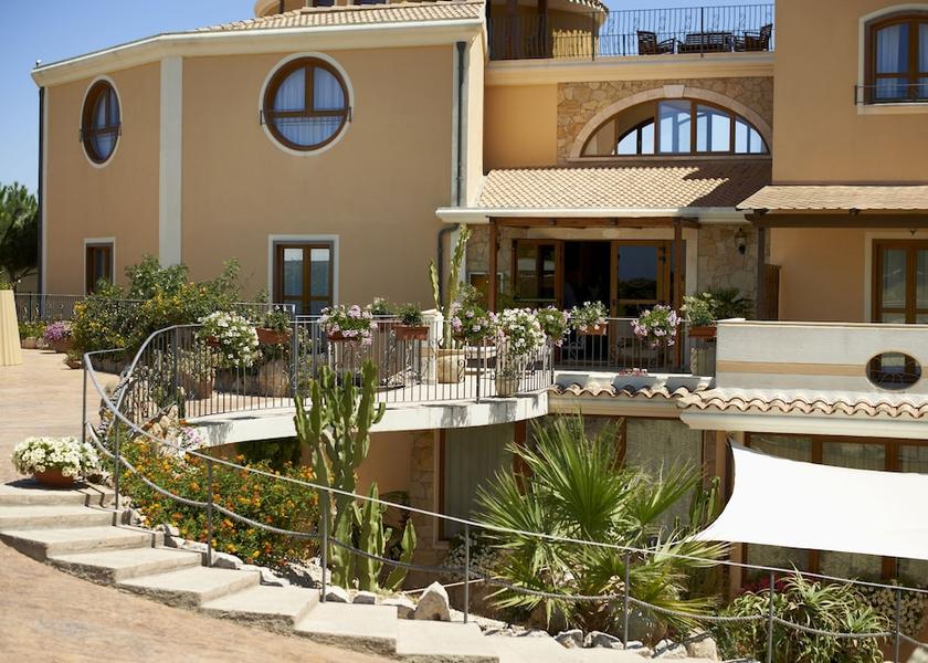 Sardinia San Vero Milis Property grounds
