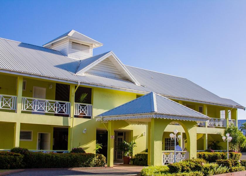  Gros Islet Facade