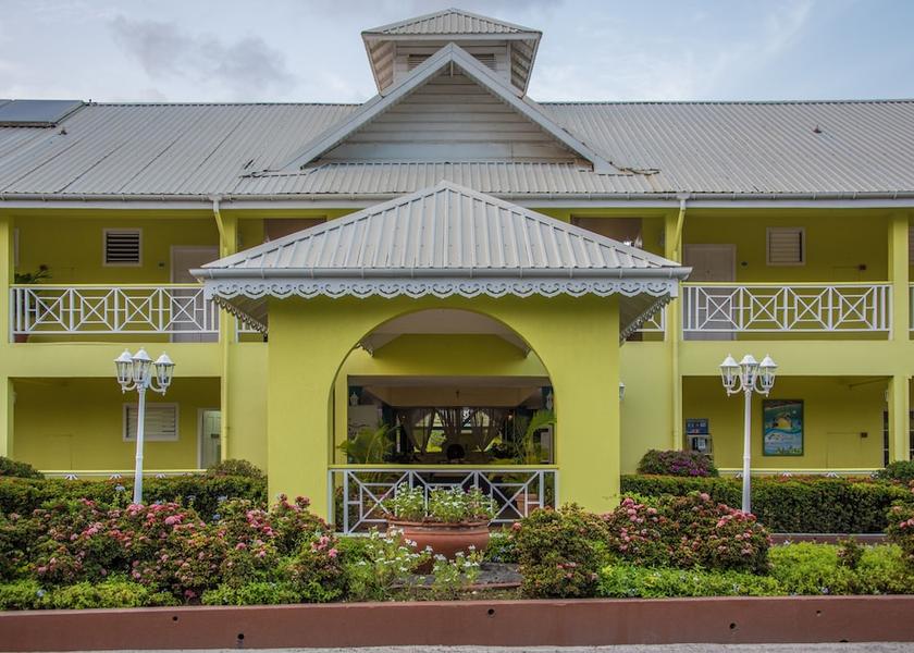 Gros Islet Facade
