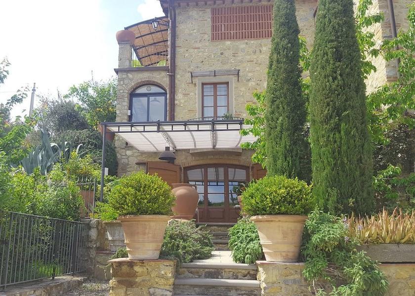 Tuscany Castelnuovo Berardenga Facade