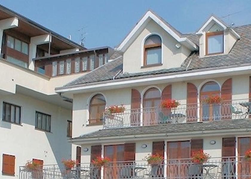 Lombardy Teglio Exterior Detail