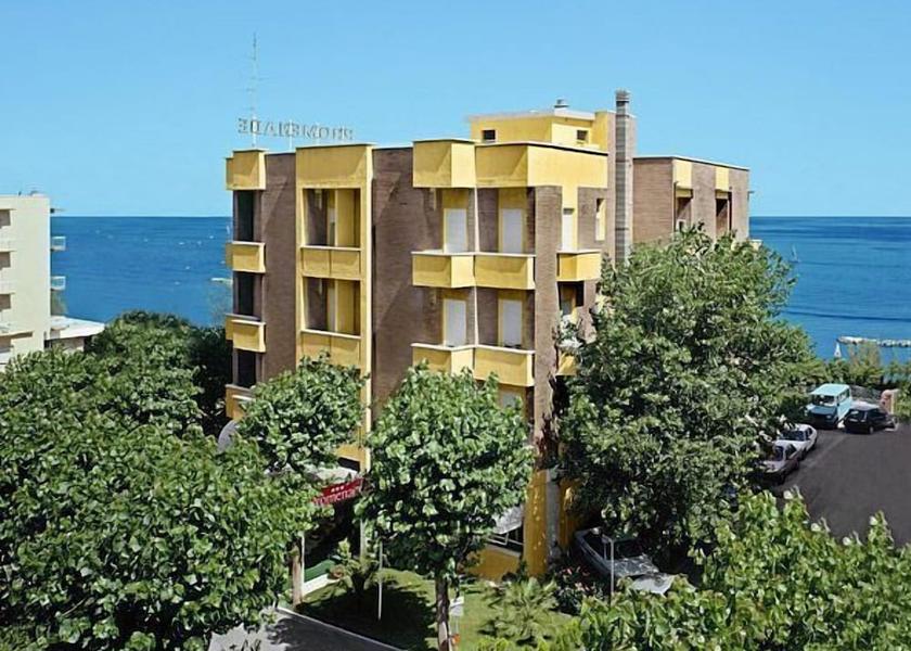 Marche Gabicce Mare Exterior Detail