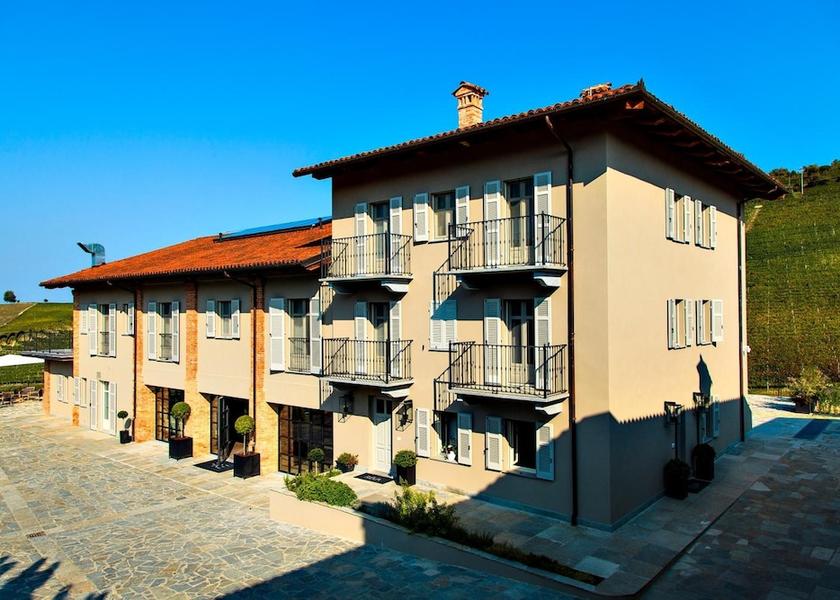 Piedmont Monforte d'Alba Exterior Detail