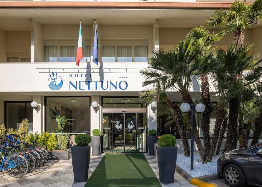 Veneto Bardolino Exterior Detail