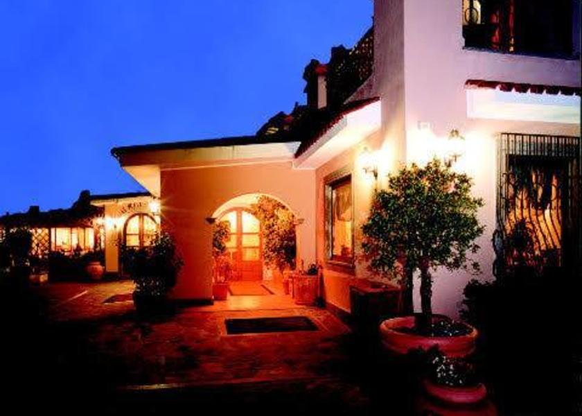 Lazio Castel Gandolfo entrance