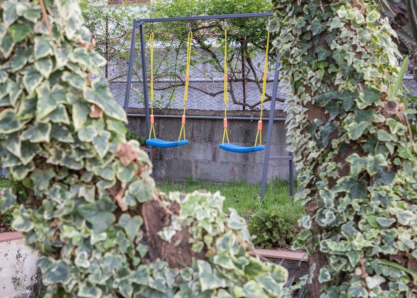 Children's Play Area