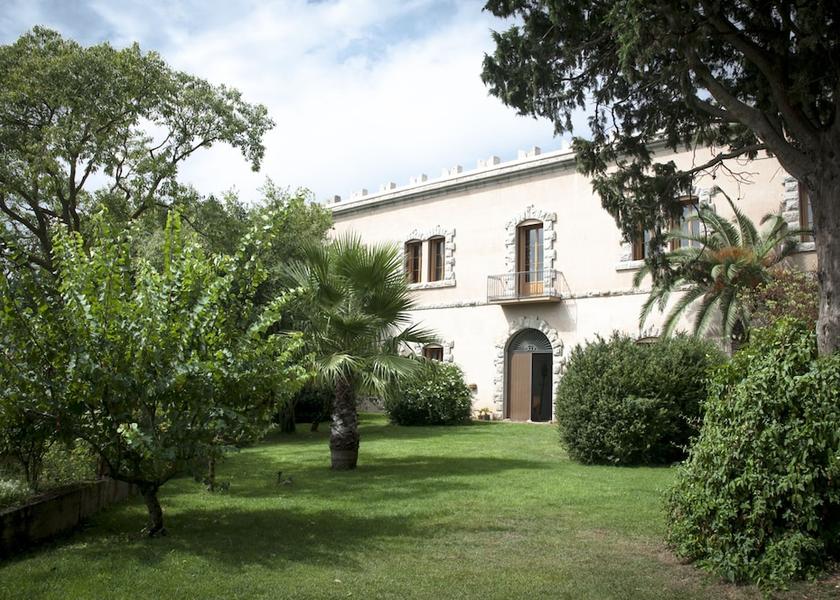 Sicily Santa Cristina Gela Exterior Detail