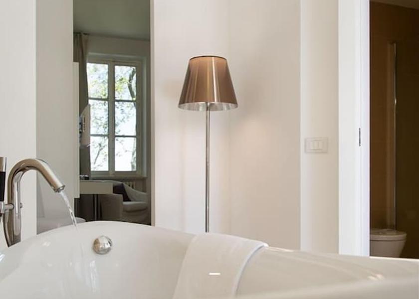 Piedmont Santa Vittoria d'Alba Bathroom